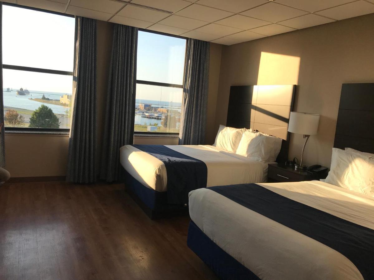Ariel Broadway Hotel Lorain ภายนอก รูปภาพ